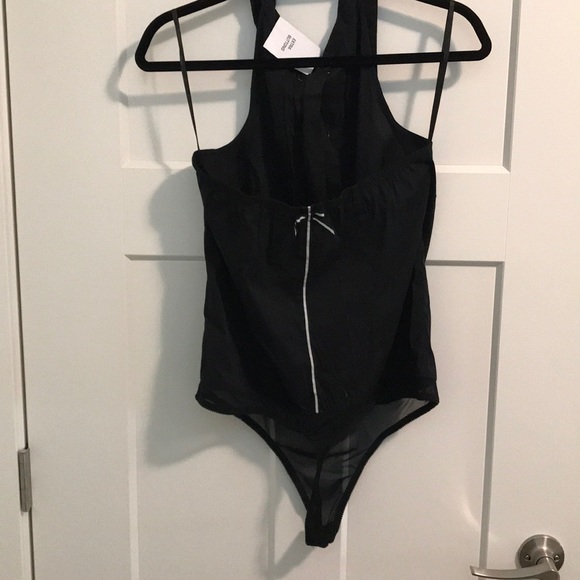 Black tuxedo style sleeveless bodysuit - Picture 4 of 8